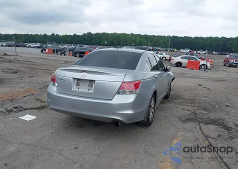 2008 Honda Accord 2.4 Ex-L z USA, uszkodzony, nr VIN JHMCP26898C003084